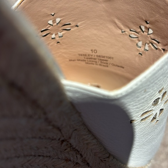 Kate Spade wedges. - Picture 7 of 7